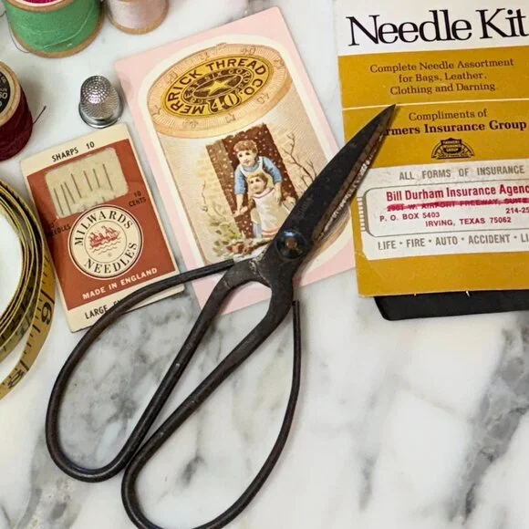 Huge Vintage Sewing Notion Bundle 25 pieces! - Picture 17 of 17